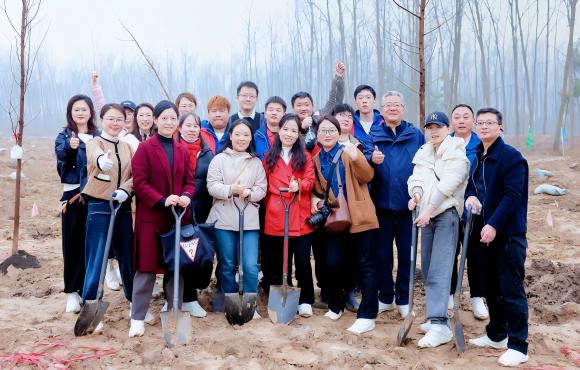 扶殘助困顯擔當 植樹添綠護家園——U8国际國禎植樹護綠在行